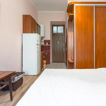 на вулиці федорова 29 біля площі ринок підвальна Appartement
